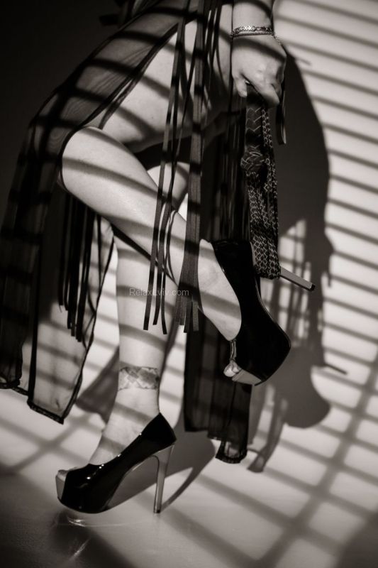 Lviv escort : Domina - photo 2