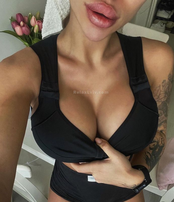 Повія Львова : Кароліна - фото 1