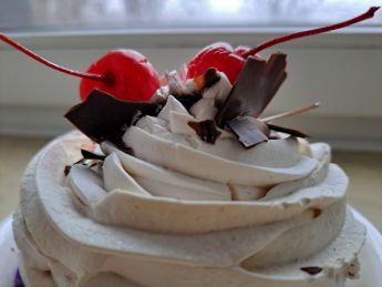 Escort Lviv : Dvi_Yagidki_Zhmzh - photo 1