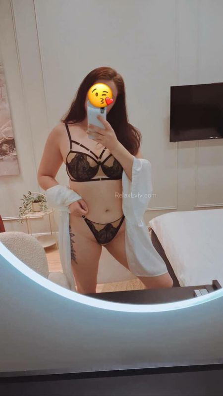 Lviv escort : Kira - photo 1