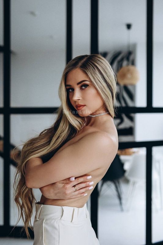 Lviv escort : Violetta - photo 2