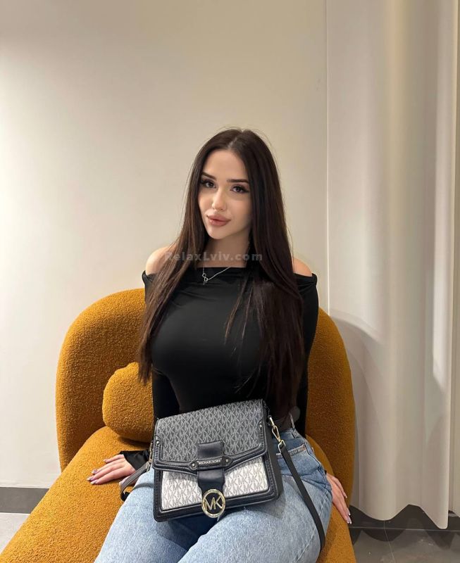 Lviv escort : Arishka - photo 3