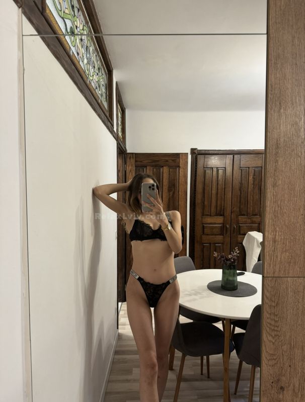 Lviv escort : Ksenya - photo 3