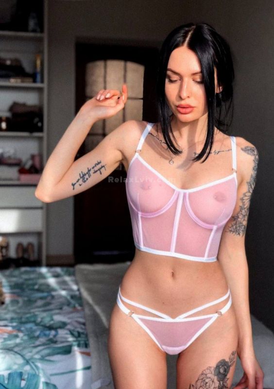 Lviv escort : Elya - photo 2
