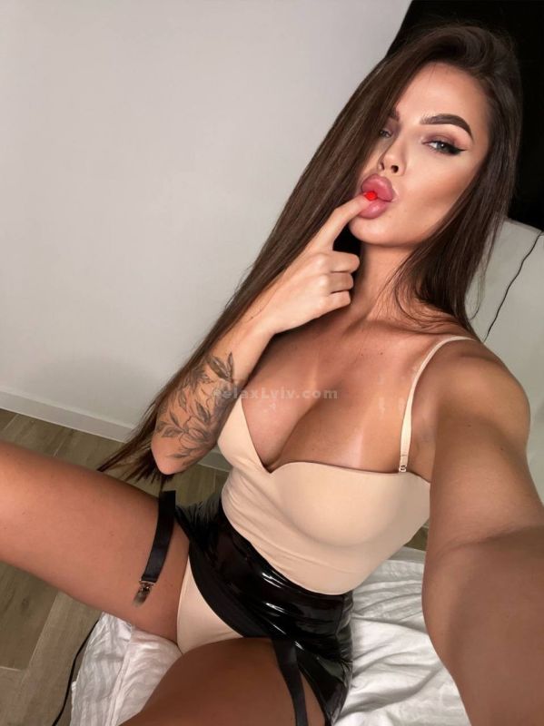 Lviv escort : Kristina - photo 1