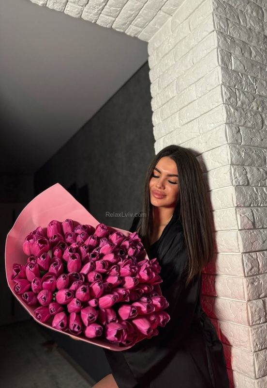 Lviv escort : Alina - photo 7