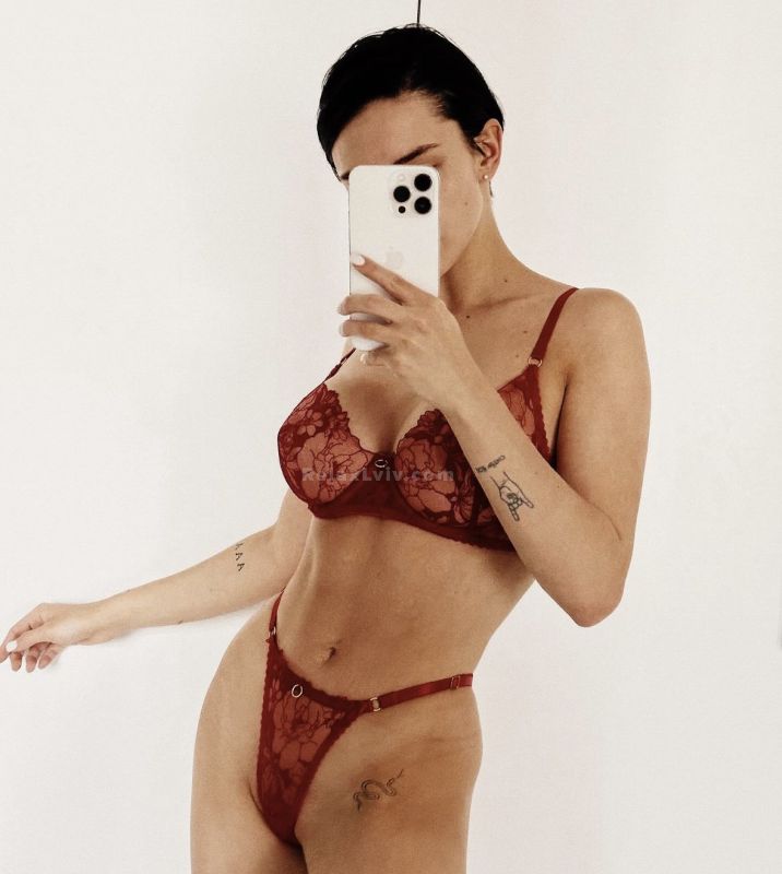 Lviv escort : Elis - photo 3