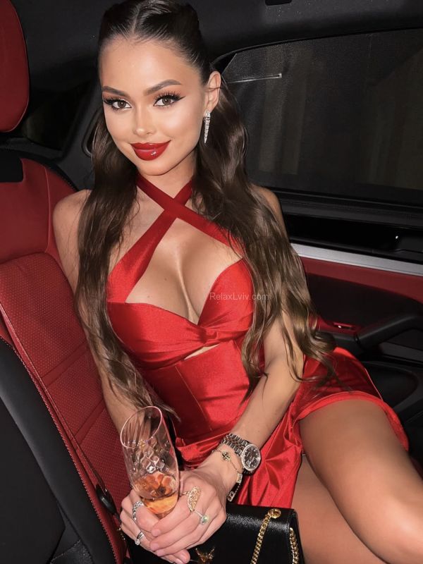 Lviv escort : Mar’yana - photo 4