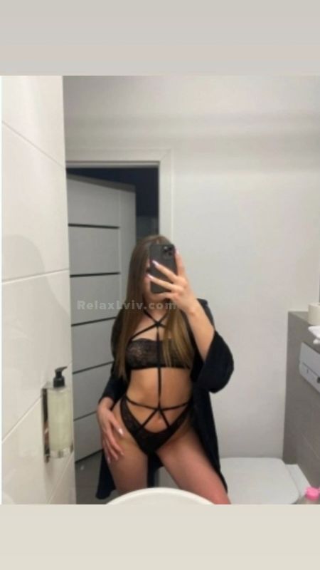 Lviv escort : Amaliya - photo 3