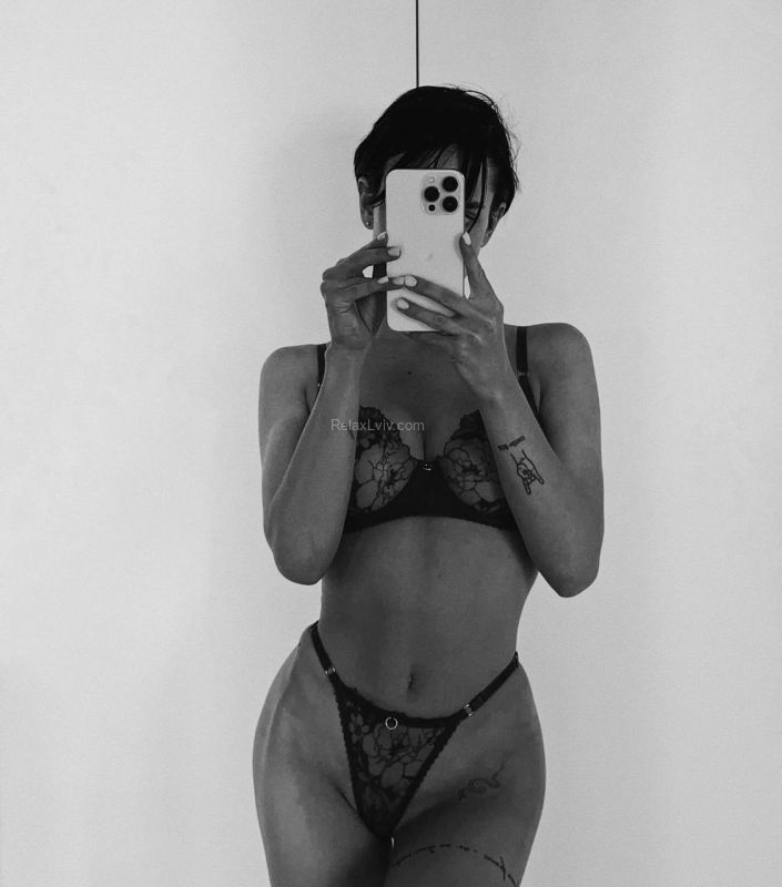 Lviv escort : Elis - photo 1