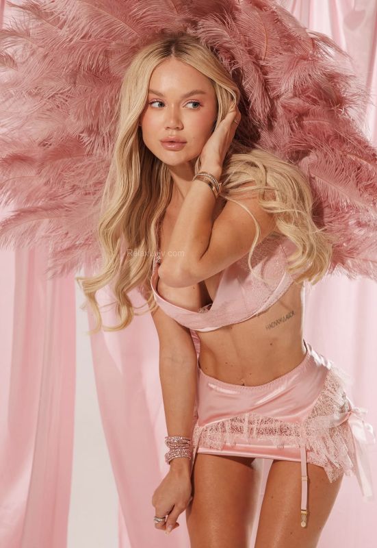 Lviv escort : Lora - photo 7