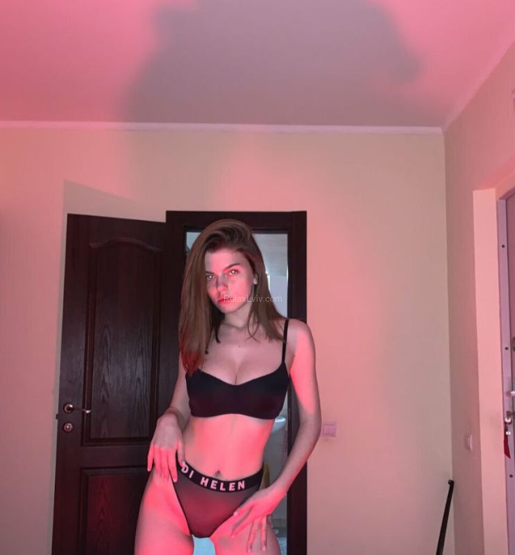 Lviv escort : Alisa - photo 3