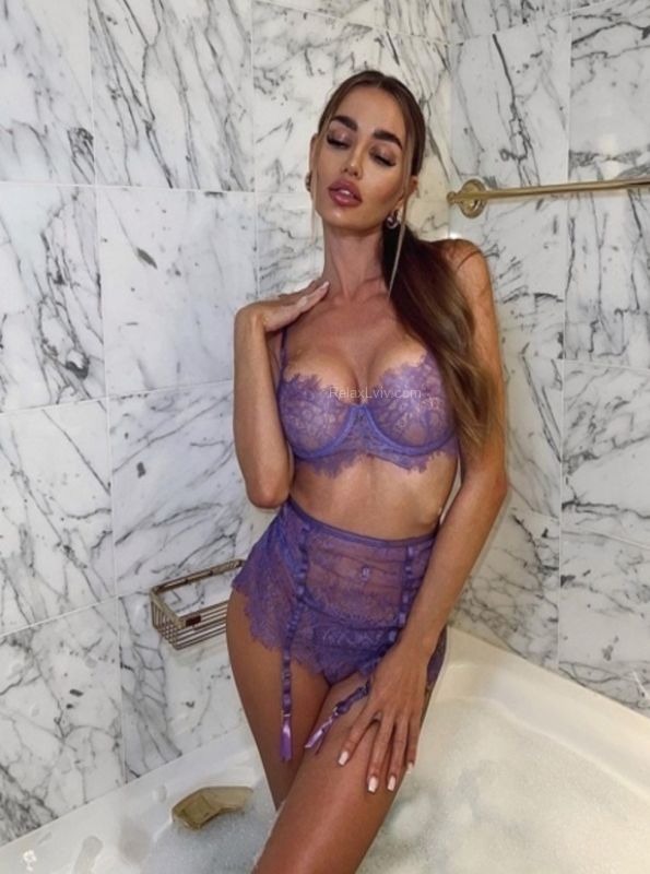 Lviv escort : Natasha - photo 2