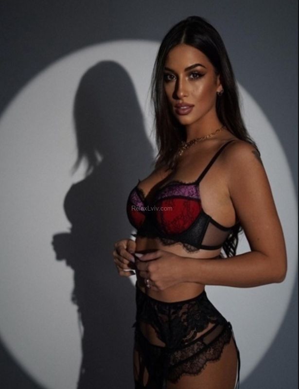 Lviv escort : Zhenya - photo 2