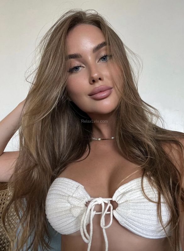 Lviv escort : Sofiya - photo 1