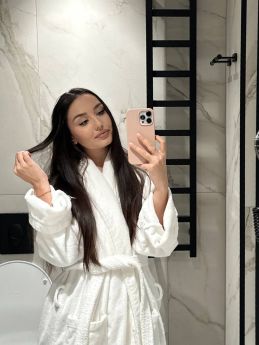 Escort Lviv : Viktoriya - photo 1