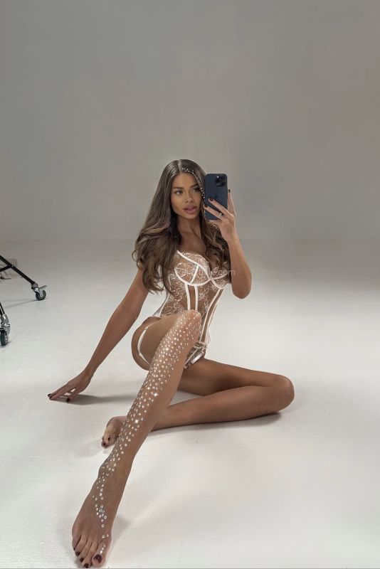 Lviv escort : Yuliya - photo 4