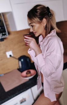 Escort Lviv : Arina - photo 1