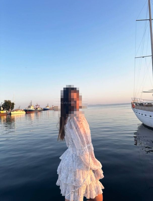 Lviv escort : Viktoriya - photo 3