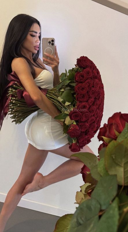 Lviv escort : Nadiya - photo 2