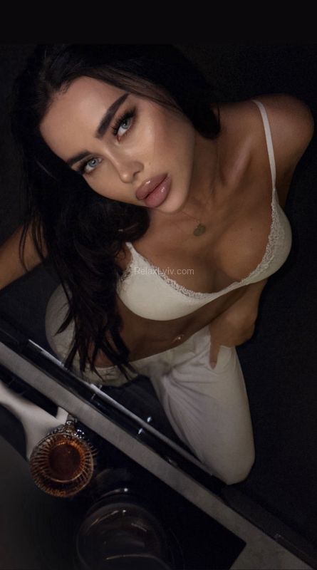 Lviv escort : Nadiya - photo 8