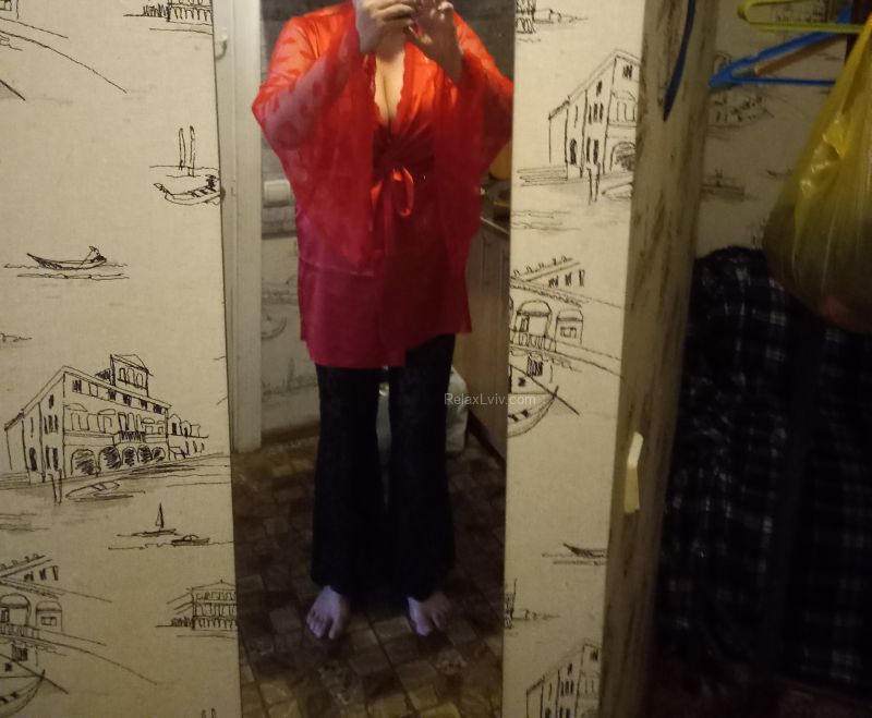 Lviv escort : Morena - photo 3