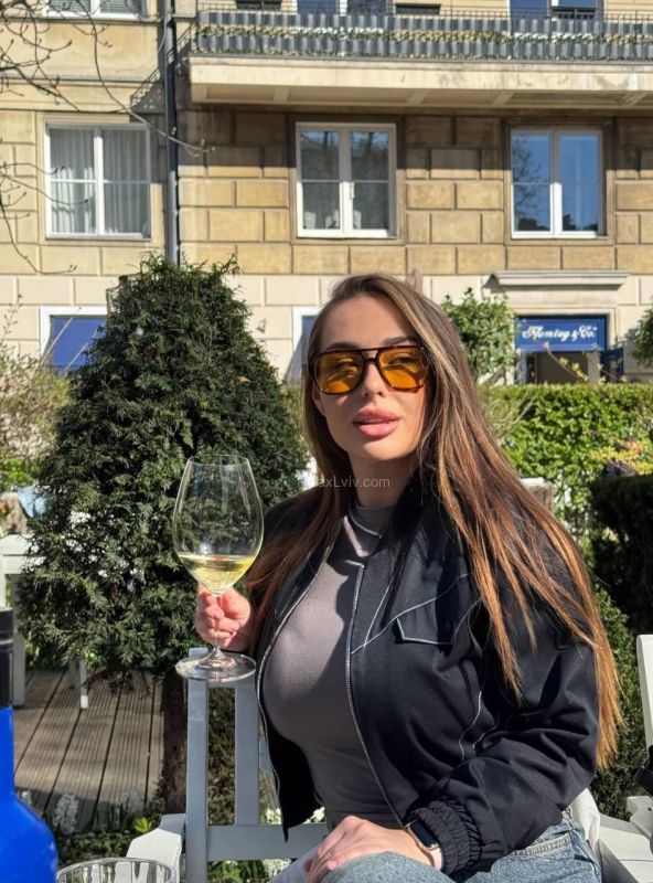 Lviv escort : Miya🍓🔝 - photo 8