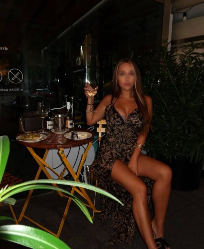 Lviv escort : Miya🍓🔝 - photo 9