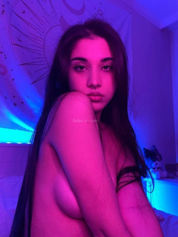 Lviv escort : Adel - photo 2