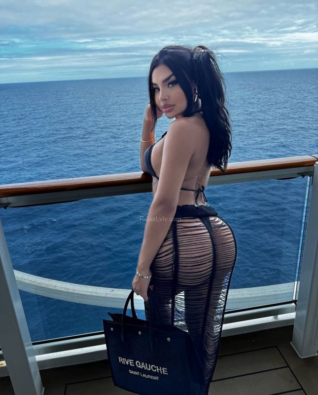 Lviv escort : Alinochka - photo 2