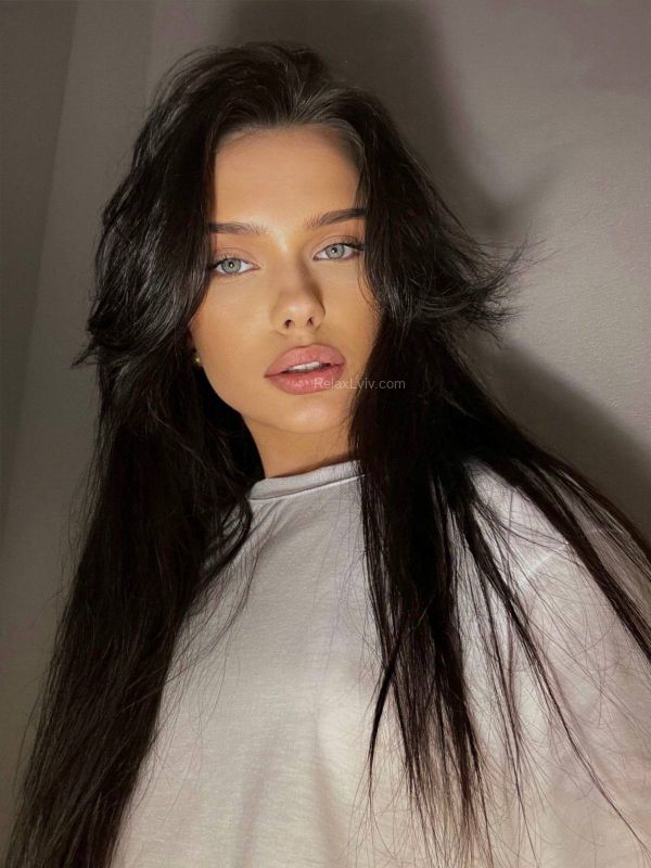 Lviv escort : Sonya - photo 1