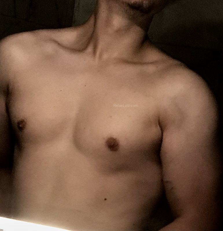 Lviv escort : Pasha - photo 3