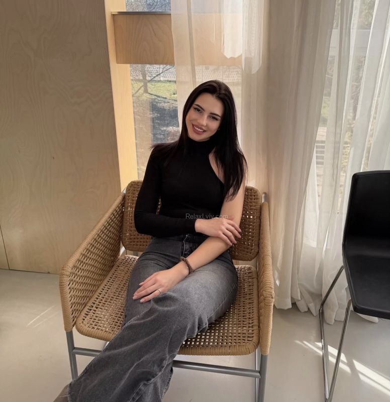 Lviv escort : Vlada🍌 - photo 2