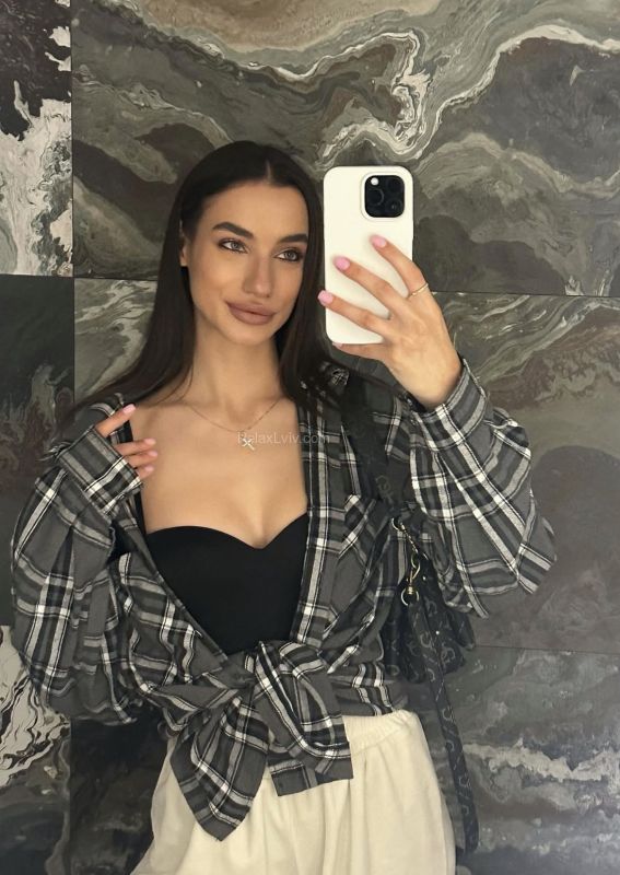 Lviv escort : Liza - photo 2