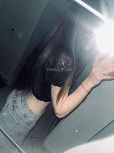 Lviv escort : Veronika - photo 3