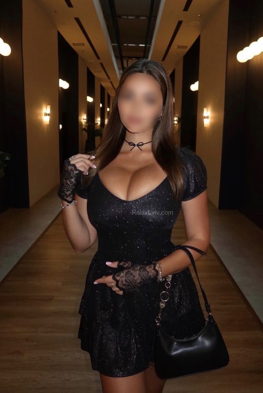 Lviv escort : Vitalina🍑 - photo 9