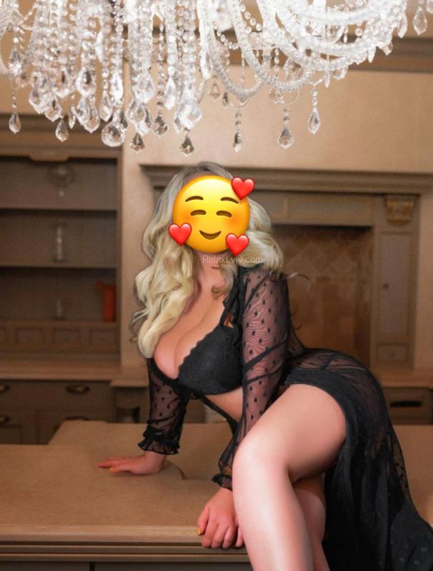 Lviv escort : Yana - photo 4