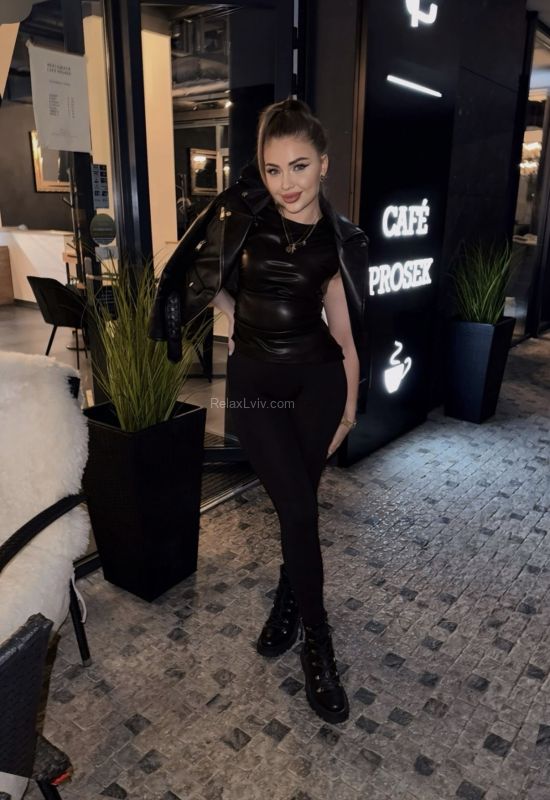 Lviv escort : Nastya - photo 10