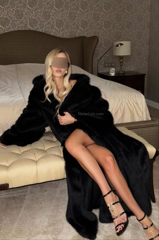 Lviv escort : Kristina - photo 5