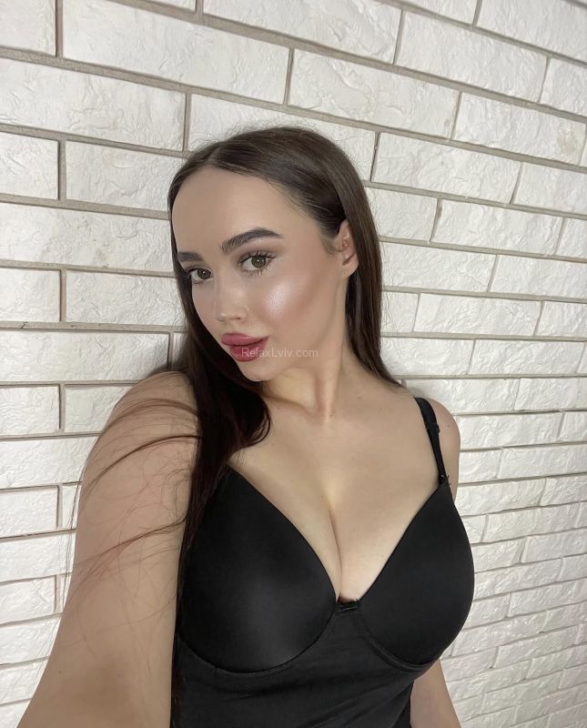 Lviv escort : Zhanna🍼 - photo 1