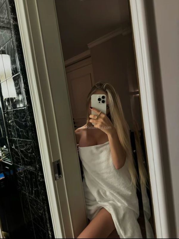 Lviv escort : Adelin - photo 1