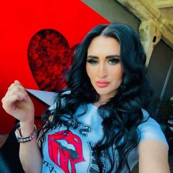 Escort Lviv : Viktoriya - photo 2