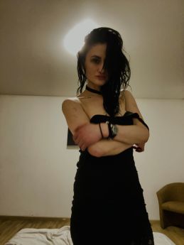 Escort Lviv : Viktoriya - photo 4