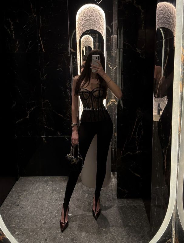 Lviv escort : 👑Olya🔝💵 - photo 1