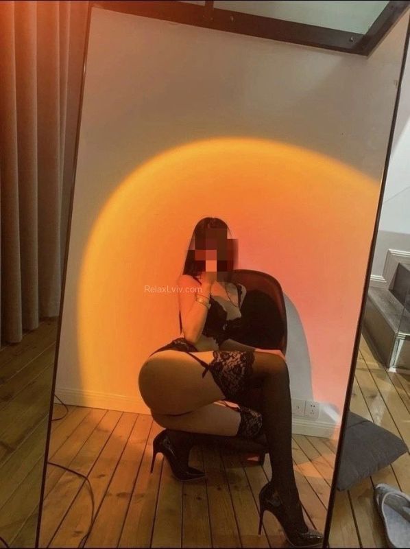 Lviv escort : Elvira - photo 3