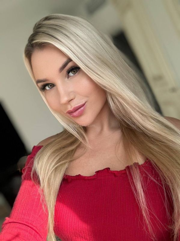 Lviv escort : Nastya - photo 2