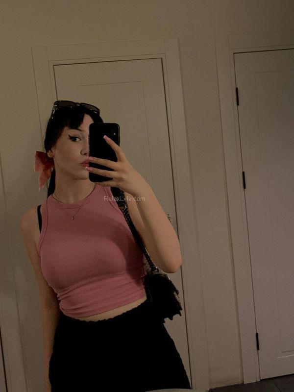Lviv escort : Anya - photo 3