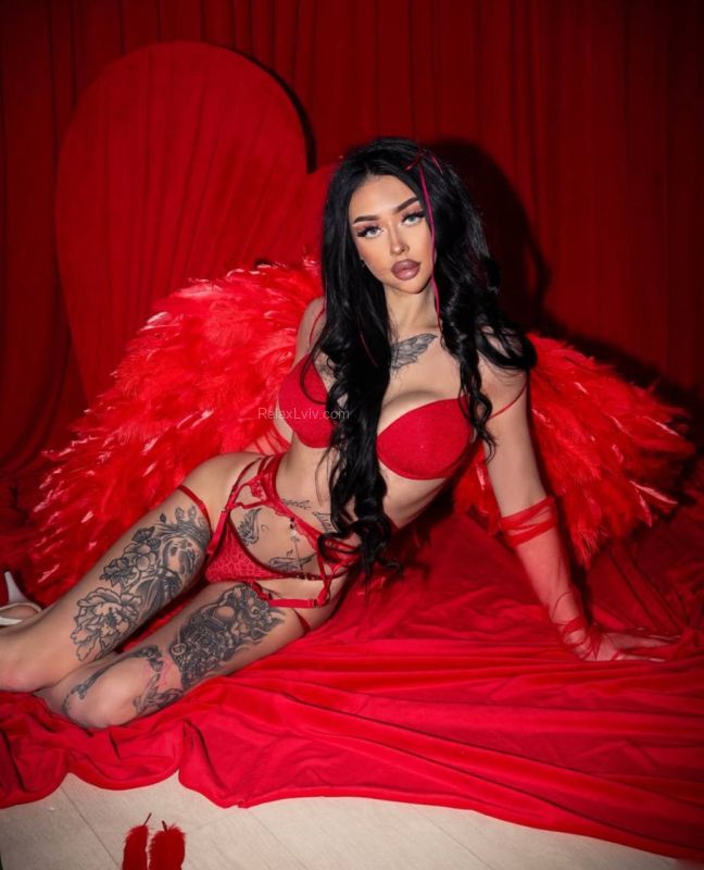 Lviv escort : Alina - photo 1