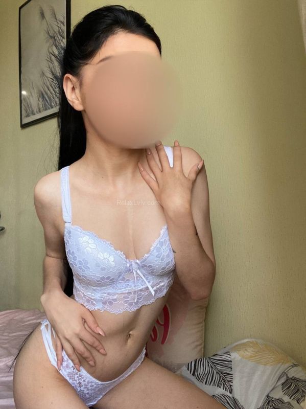 Lviv escort : Viktoriya - photo 2
