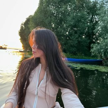 Escort Lviv : Lilit - photo 3